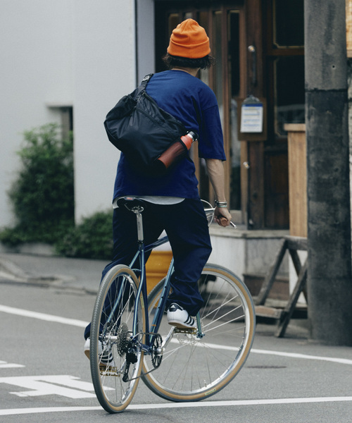 Snow Peak（スノーピーク）の「SNOWPEAK / スノーピーク 別注 ”トラペゾイド” ロゴTシャツ（Tシャツ/カットソー・メンズ・チャコールグレー/ホワイト/ネイビー/イエロー・SMALL/MEDIUM/LARGE）」の13枚目の写真