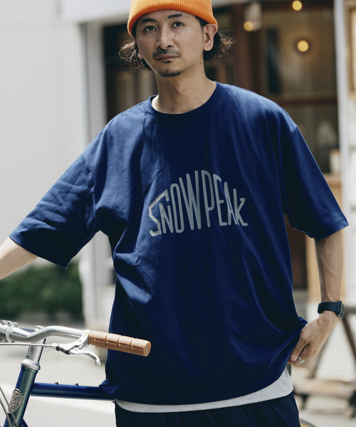 Snow Peak（スノーピーク）の「SNOWPEAK / スノーピーク 別注 ”トラペゾイド” ロゴTシャツ（Tシャツ/カットソー・メンズ・チャコールグレー/ホワイト/ネイビー/イエロー・SMALL/MEDIUM/LARGE）」の20枚目の写真