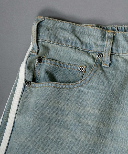 SITRY(シトリー)の「Side Line Curve Silhouette Denim Pants/サイドライン カーブデニムパンツ ワイドデニムパンツ(デニムパンツ・メンズ・サックスブルー/ブラック/ブルー・M/L)」の7枚目の写真