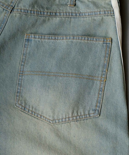 SITRY(シトリー)の「Side Line Curve Silhouette Denim Pants/サイドライン カーブデニムパンツ ワイドデニムパンツ(デニムパンツ・メンズ・サックスブルー/ブラック/ブルー・M/L)」の6枚目の写真