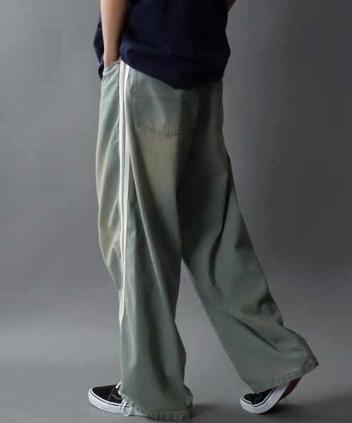 SITRY(シトリー)の「Side Line Curve Silhouette Denim Pants/サイドライン カーブデニムパンツ ワイドデニムパンツ(デニムパンツ・メンズ・サックスブルー/ブラック/ブルー・M/L)」の20枚目の写真