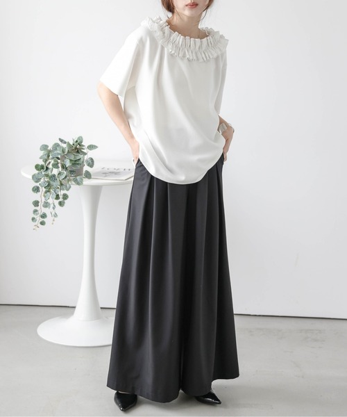 AMELY(エミリー)の「フリルオフショルダープルオーバー(Tシャツ/カットソー・レディース・グレー/ブラック/ホワイト・フリー)」の22枚目の写真