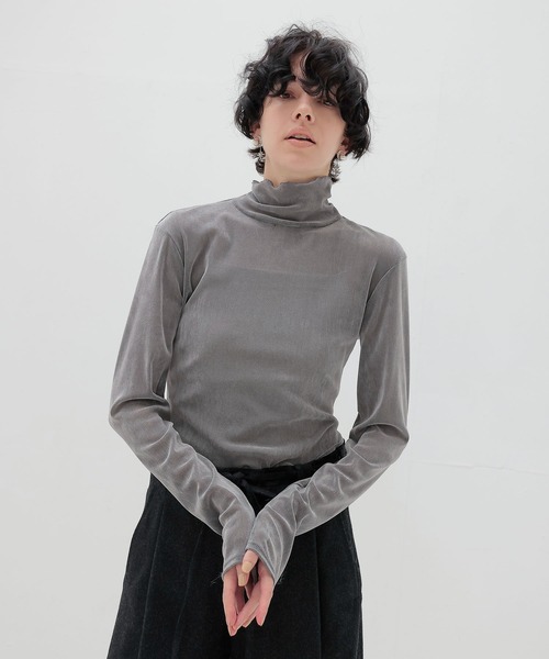DRESSLAVE(ドレスレイブ)の「nylon tulle flocky turtleneck pull(ナイロンチュールフロッキータートルネックプルオーバー)(Tシャツ/カットソー・レディース・グレー/ホワイト・38)」の1枚目の写真