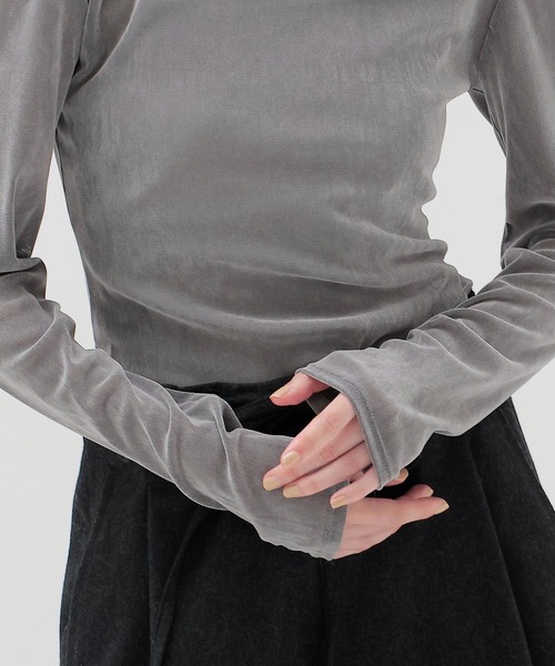 DRESSLAVE(ドレスレイブ)の「nylon tulle flocky turtleneck pull(ナイロンチュールフロッキータートルネックプルオーバー)(Tシャツ/カットソー・レディース・グレー/ホワイト・38)」の6枚目の写真