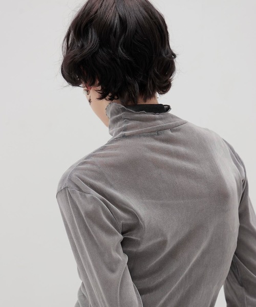 DRESSLAVE(ドレスレイブ)の「nylon tulle flocky turtleneck pull(ナイロンチュールフロッキータートルネックプルオーバー)(Tシャツ/カットソー・レディース・グレー/ホワイト・38)」の7枚目の写真