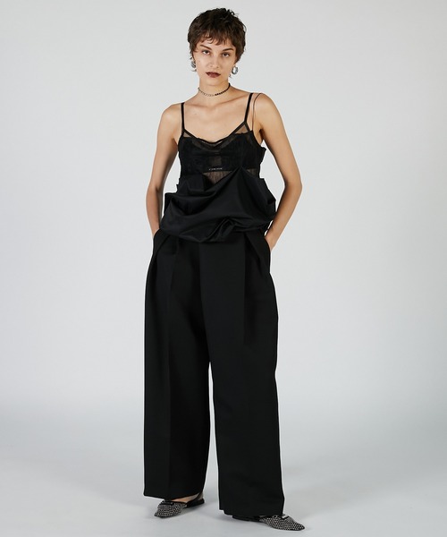 PRANK PROJECT(プランクプロジェクト)の「ボリュームヘムキャミソール / Volume Hem Camisole(キャミソール・レディース・ブラック/ベージュ・FREE)」の3枚目の写真