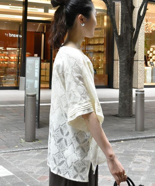 le.coeur blanc（ルクールブラン）の「パッチワーク風レーススキッパーブラウス（シャツ/ブラウス・レディース・オフホワイト/ブラック・38）」の10枚目の写真