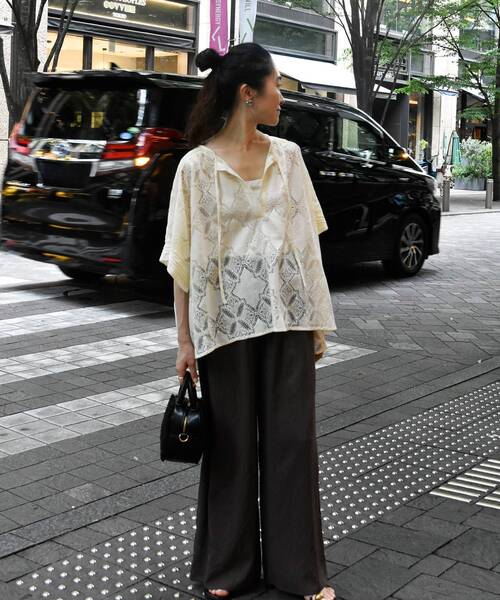 le.coeur blanc（ルクールブラン）の「パッチワーク風レーススキッパーブラウス（シャツ/ブラウス・レディース・オフホワイト/ブラック・38）」の14枚目の写真