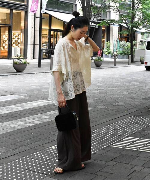 le.coeur blanc（ルクールブラン）の「パッチワーク風レーススキッパーブラウス（シャツ/ブラウス・レディース・オフホワイト/ブラック・38）」の15枚目の写真