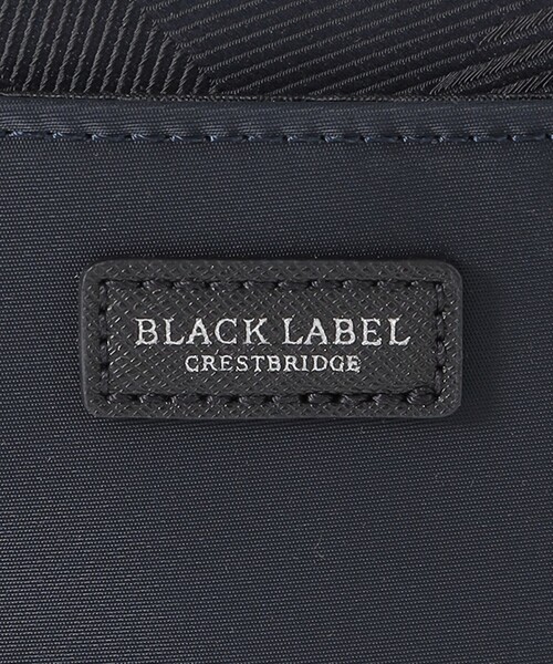 BLACK LABEL CRESTBRIDGE（ブラックレーベル・クレストブリッジ）の「ナイロンコンビカルゼシャドークレストブリッジチェックビジネスミニクロスボディバッグ（ショルダーバッグ・メンズ・ブラック/ネイビー・FREE）」の15枚目の写真