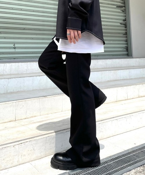 Chikashitsu +（チカシツプラス）の「【CS】full length flare slacks / 【シーエス】フルレングスフレアスラックス（スラックス・メンズ・ブラック・S/M）」の3枚目の写真