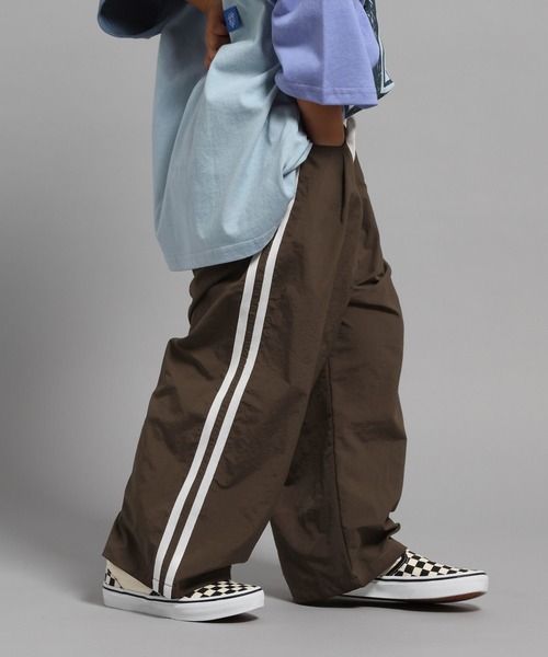 GEORGE'S（ジョージズ）の「【KIDS】サイドラインパンツ（その他パンツ・キッズ・ブラック/モカ・110cm/150cm/130cm）」の21枚目の写真