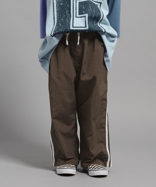 GEORGE'S（ジョージズ）の「【KIDS】サイドラインパンツ（その他パンツ・キッズ・ブラック/モカ・110cm/150cm/130cm）」の22枚目の写真