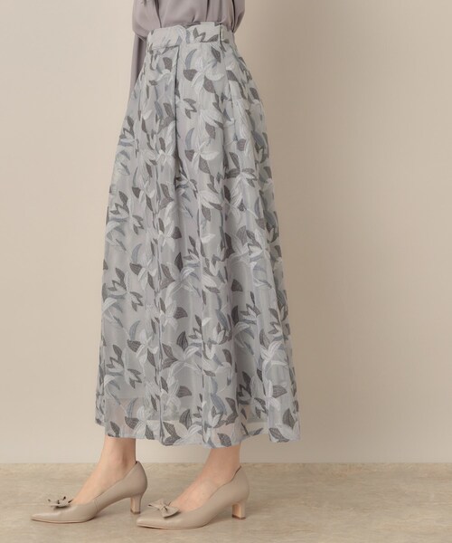 couture brooch（クチュールブローチ）の「【花柄・きれいめ・通勤】リンドウエンブロメッシュスカート（スカート・レディース・ブルー系8/グレー系3・42/40/38/36）」の8枚目の写真