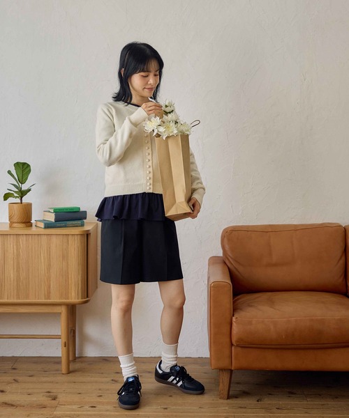 CHAN ME（チャンミ）の「裾フリルTシャツ（Tシャツ/カットソー・レディース・グレー/ネイビー/ホワイト/ブラック・X-LARGE/LARGE/MEDIUM）」の16枚目の写真