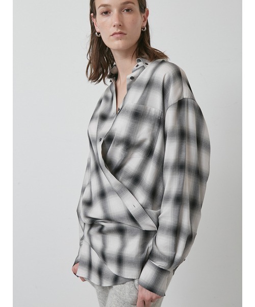 styling/（スタイリング）の「カシュクール2WAYシャツ（シャツ/ブラウス・レディース・モカ/オフホワイト/グレー/ブルー・F）」の14枚目の写真