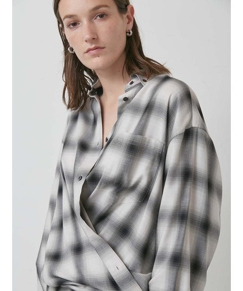 styling/（スタイリング）の「カシュクール2WAYシャツ（シャツ/ブラウス・レディース・モカ/オフホワイト/グレー/ブルー・F）」の15枚目の写真