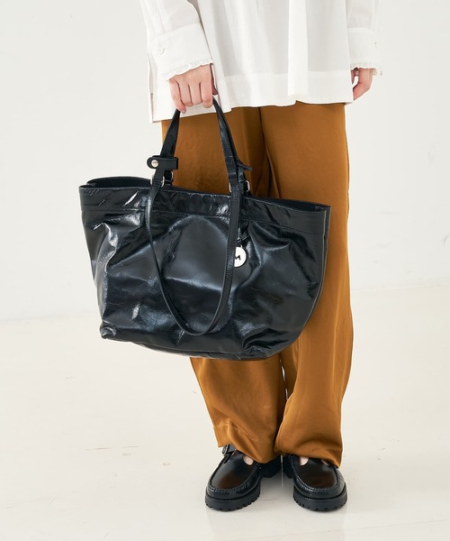 marco masi（マルコマージ）の「【MARCO MASI】２WAYハンドルレザートートバッグ　ブラック（トートバッグ・レディース・ブラック・フリー）」の11枚目の写真