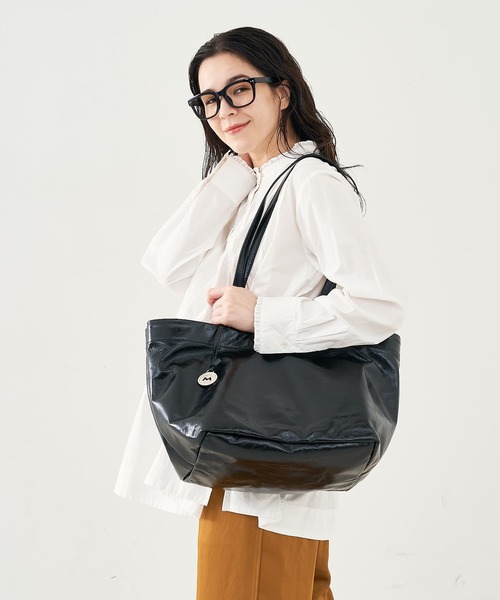 marco masi（マルコマージ）の「【MARCO MASI】２WAYハンドルレザートートバッグ　ブラック（トートバッグ・レディース・ブラック・フリー）」の14枚目の写真