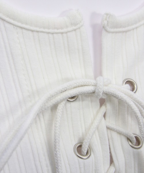 clear（クリア）の「フロントスピンドルカットソー[カジュアル 着回し抜群 大人]（Tシャツ/カットソー・レディース・ブラック/オフホワイト/チャコールグレー/ネイビー/ブラウン/レッド・F）」の15枚目の写真