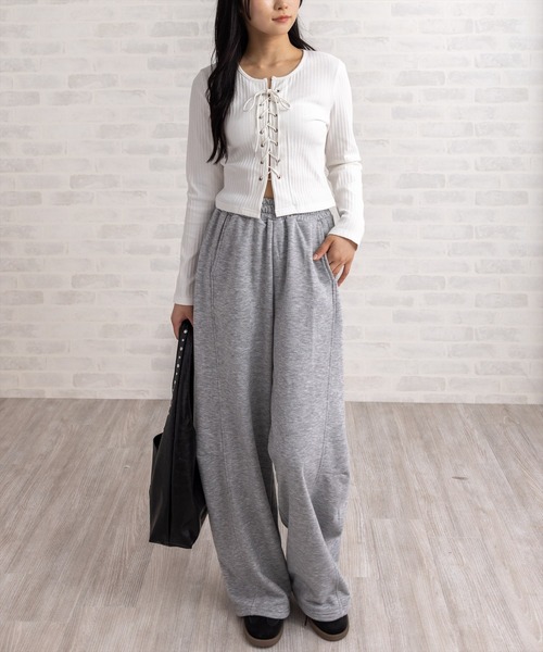 clear（クリア）の「フロントスピンドルカットソー[カジュアル 着回し抜群 大人]（Tシャツ/カットソー・レディース・ブラック/オフホワイト/チャコールグレー/ネイビー/ブラウン/レッド・F）」の7枚目の写真