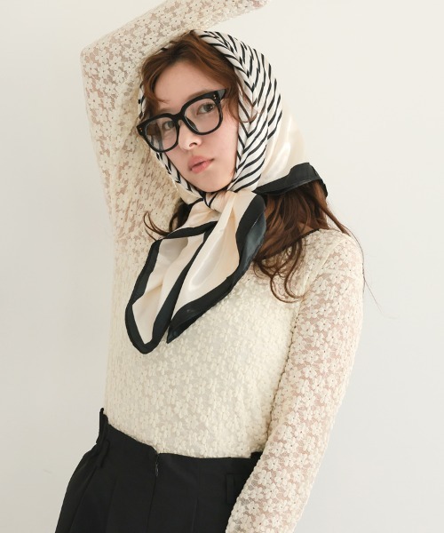 DONOBAN（ドノバン）の「パイピングフラワーレースカットソー（Tシャツ/カットソー・レディース・ホワイト/ブラック・ONE）」の15枚目の写真