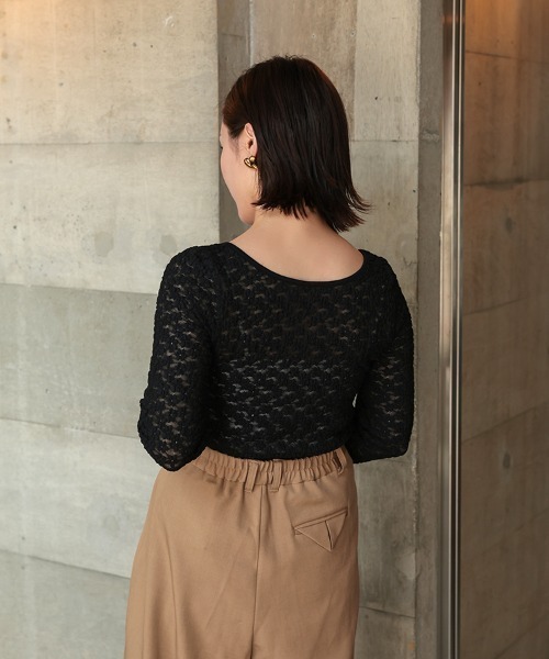 DONOBAN（ドノバン）の「パイピングフラワーレースカットソー（Tシャツ/カットソー・レディース・ホワイト/ブラック・ONE）」の21枚目の写真