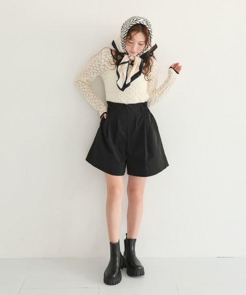 DONOBAN（ドノバン）の「パイピングフラワーレースカットソー（Tシャツ/カットソー・レディース・ホワイト/ブラック・ONE）」の10枚目の写真