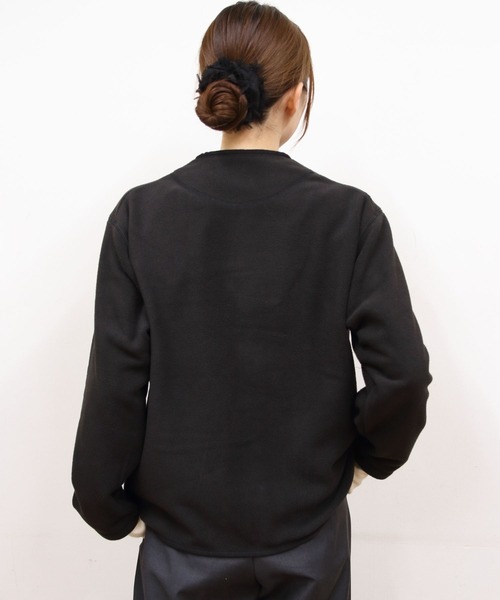 Vincent et Mireille(バンソンエミレイユ)の「VINCENT ET MIREILLE/ヴァンソン エ ミレイユ フリースカーディガン FLEECE CARDIGAN(カーディガン/ボレロ・レディース・ブラック/ベージュ/オフホワイト・36)」の14枚目の写真