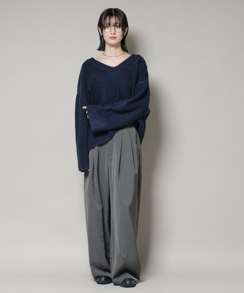 タグ付き ナノユニバース ベルト付きワイドスリーブVニット ゆったり チャコール セール】Vネックワイドシルエット圧縮ニット（ニット/セーター）｜NANO