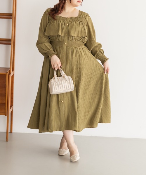 CLETTE(クレット)の「CLETTEオリジナルフロントボタンティアードデザインワンピース(ワンピース・レディース・ネイビー/チャコールグレー/オリーブ・4L/3L/LL)」の22枚目の写真
