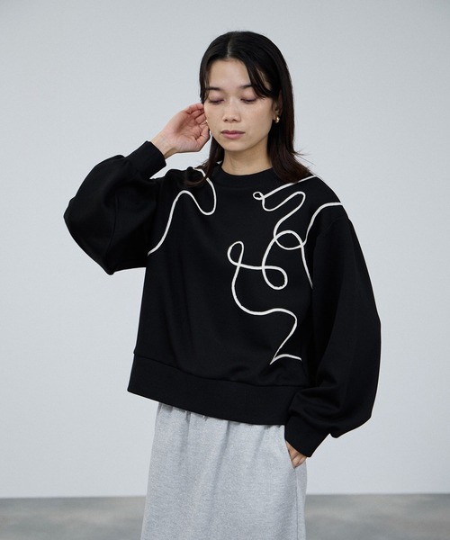 Mac-House(マックハウス)の「milli de l'airAIRier Code Art Sweat/エアリエコードアートスウェット(スウェット・レディース・ライトグレー/ブラック/オフホワイト・M)」の1枚目の写真