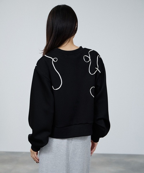 Mac-House(マックハウス)の「milli de l'airAIRier Code Art Sweat/エアリエコードアートスウェット(スウェット・レディース・ライトグレー/ブラック/オフホワイト・M)」の6枚目の写真