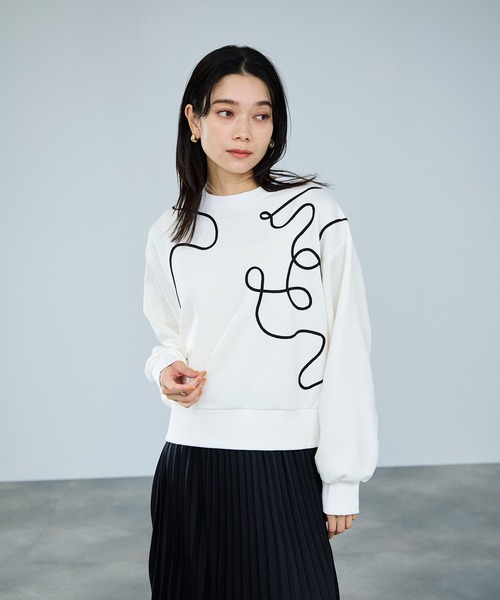 Mac-House(マックハウス)の「milli de l'airAIRier Code Art Sweat/エアリエコードアートスウェット(スウェット・レディース・ライトグレー/ブラック/オフホワイト・M)」の13枚目の写真