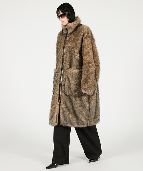PRANK PROJECT（プランクプロジェクト）の「シンセティックファーロングコート / Synthetic Fur Long Coat（その他アウター・レディース・ブラウン/アイボリー・FREE）」の3枚目の写真