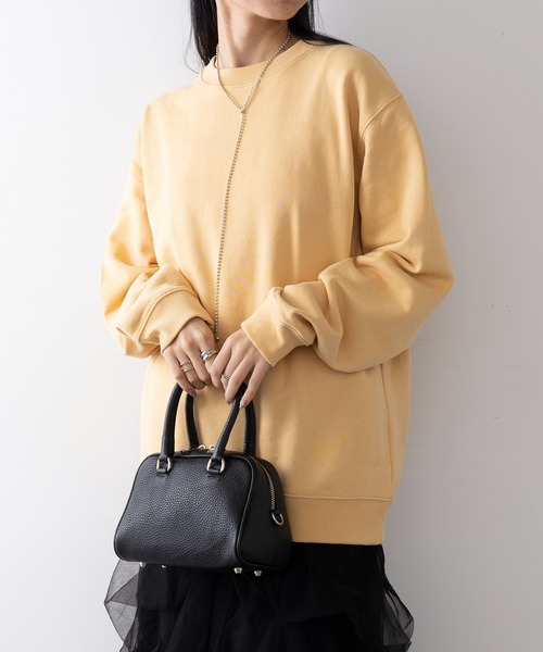 United Athle（ユナイテッドアスレ）の「程よい薄さでこれからの時期に活躍！【United Athle】8.8オンス オーセンティック クルーネック スウェット 薄手 裏パイル 裏毛 ボックスシルエット オーバーサイズ 5399（スウェット・レディース・ダークグリーン/ネイビー/ホワイト/ブラック/インディゴブルー/スミクロ/グレー/ナチュラル/アッシュ/ライトイエロー/バーガンディー/レッド/ゴールド/ブルー/グレイッシュベージュ/チョコ/ライトブルー/ヘザーグレー・S/M/L/XL）」の15枚目の写真