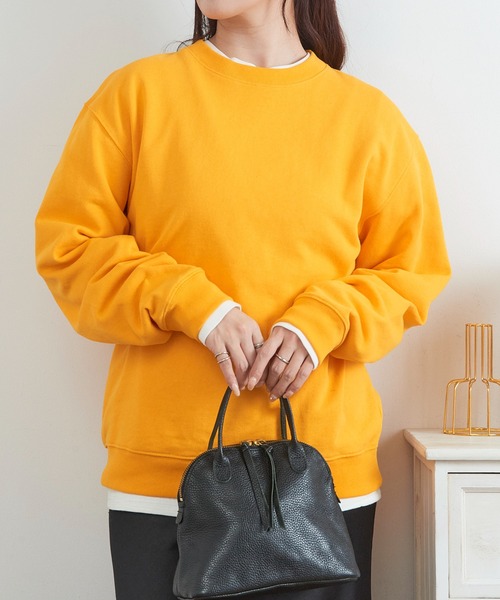 United Athle（ユナイテッドアスレ）の「程よい薄さでこれからの時期に活躍！【United Athle】8.8オンス オーセンティック クルーネック スウェット 薄手 裏パイル 裏毛 ボックスシルエット オーバーサイズ 5399（スウェット・レディース・ダークグリーン/ネイビー/ホワイト/ブラック/インディゴブルー/スミクロ/グレー/ナチュラル/アッシュ/ライトイエロー/バーガンディー/レッド/ゴールド/ブルー/グレイッシュベージュ/チョコ/ライトブルー/ヘザーグレー・S/M/L/XL）」の18枚目の写真