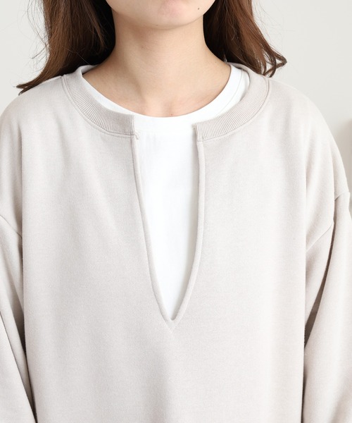 OMNES(オムネス)の「裏毛深Vネックオーバーサイズチュニックアンサンブル(Tシャツ/カットソー・レディース・グレイッシュベージュ/ブラック/ミント/ベージュ・FREE)」の21枚目の写真