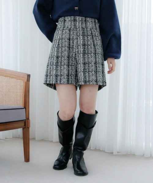 flower（フラワー）の「ツイードショートパンツ（その他パンツ・レディース・ブラック/グレー・FREE）」の2枚目の写真