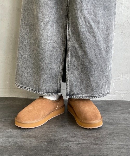 EMU Australia（エミューオーストラリア）の「【WEB限定】[EMU Australia/エミュ オーストラリア] 厚底 ムートン スリッポン（その他シューズ・レディース・ブラック/ブラウン・6/7/8）」の4枚目の写真