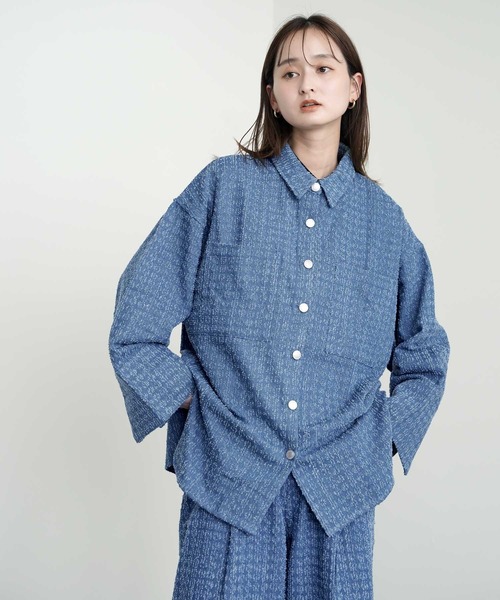 Bulue.(ブルー)の「【Bulue.】クラッシュデニムビックカフスシャツ(シャツ/ブラウス・レディース・インディゴブルー/ブルー/ブラック・FREE)」の5枚目の写真