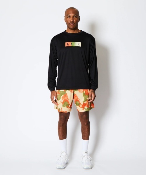 AKTR(アクター)の「AKTR FADE BOX LOGO L/S SPORTS TEE(アクター フェード ボックス ロゴ ロングスリーブ スポーツ Tシャツ)(Tシャツ/カットソー・メンズ・ホワイト系/ブラック系/ブルー系・MEDIUM/LARGE/X-LARGE/XX-LARGE)」の3枚目の写真
