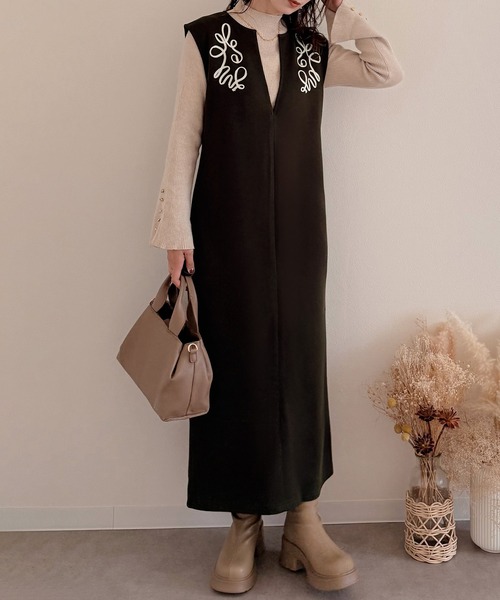 junoah(ジュノア)の「コード刺繍キーネックワンピース(ワンピース・レディース・ライトベージュ/ブラック/ブラウン・LARGE/MEDIUM/SMALL)」の13枚目の写真