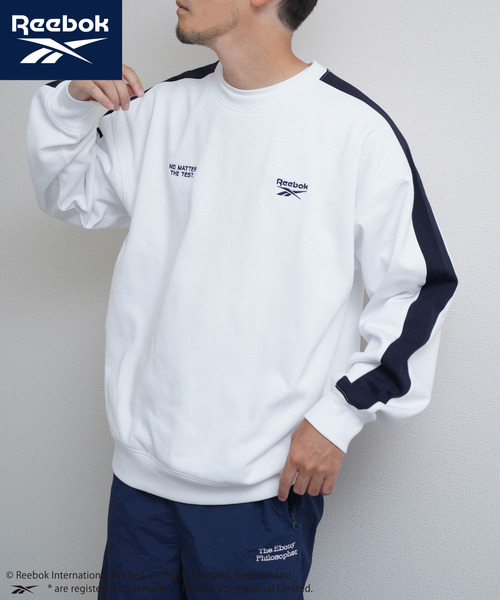 Reebok(リーボック)の「REEBOK 裏起毛エンブロイダリー ロゴ袖ラインクルーネックスウェット(スウェット・メンズ・グレー/ホワイト/ブラック/ネイビー系・LARGE/X-LARGE/MEDIUM)」の21枚目の写真
