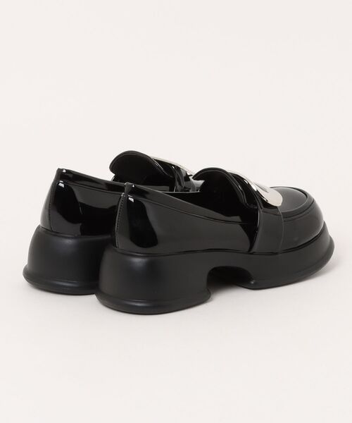 shoes365（シューズスリーシックスファイヴ）の「メタリックビット 厚底ローファー（ローファー・レディース・ブラック/ライトベージュ・23.0cm/23.5cm/24.5cm/25.0cm）」の3枚目の写真