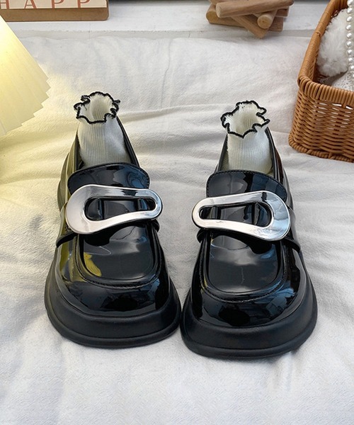 shoes365（シューズスリーシックスファイヴ）の「メタリックビット 厚底ローファー（ローファー・レディース・ブラック/ライトベージュ・23.0cm/23.5cm/24.5cm/25.0cm）」の15枚目の写真