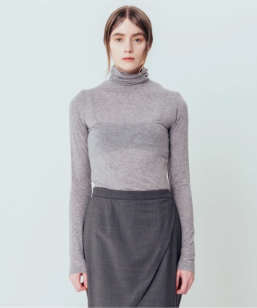 COMMON WARE（コモンウェアー）の「canaco_:カシミア リヨセルシアータートルネックプルオーバー CASHMERE TURTLENECK PULLOVER（ニット/セーター・レディース・ライトグレー/レッド/ブラック/オフホワイト・FREE）」の3枚目の写真