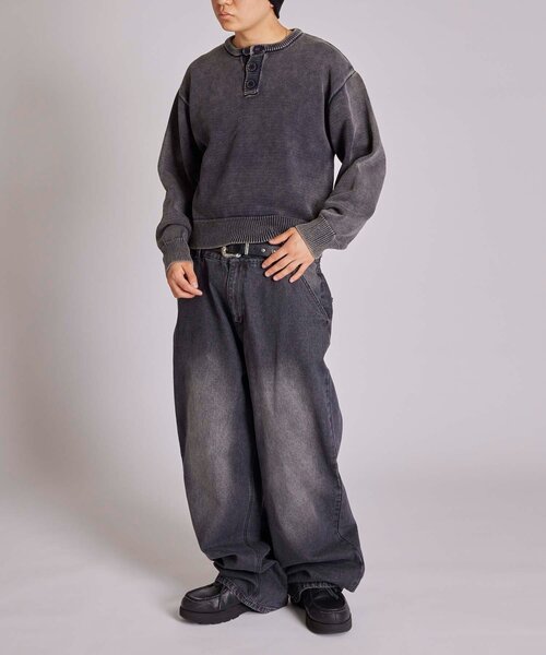 WHO'S WHO gallery（フーズフーギャラリー）の「【KOOKY'N】ピグメント加工ヘンリーネックニット（ニット/セーター・メンズ・ブラック/ネイビー・SMALL/MEDIUM）」の19枚目の写真