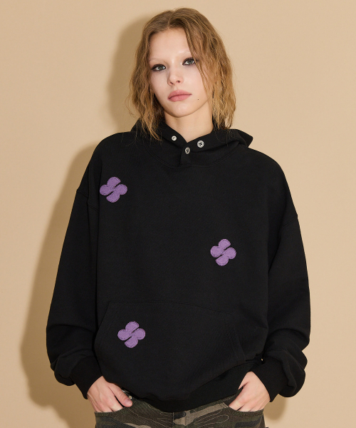 Клёвер-лог парчвок фуршет черный (Clover logo patchwork black)