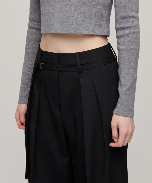 MUSINSA STANDARD WOMAN（ムシンサスタンダードウーマン）の「ウィメンズリバースツータックワイドベルトスラックス[ブラック]（スラックス・レディース・その他・31）」の9枚目の写真